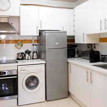 Lovehome ליסבון