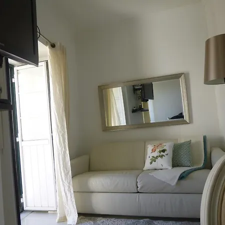 Lovehome Semesterbostad